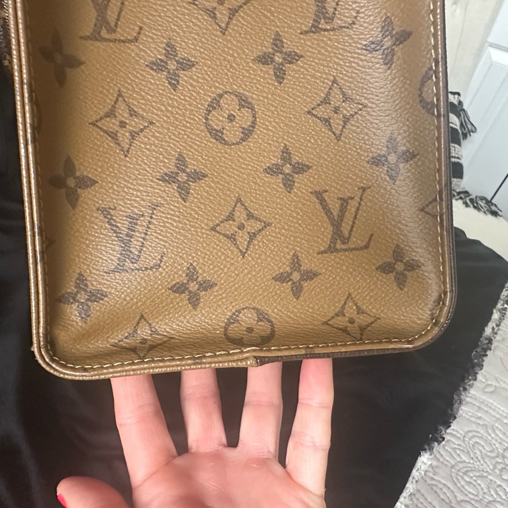 Sold on FB. On-The-Go MM Reverse Monogram - will trade for GM size! - Picture 5 of 16
